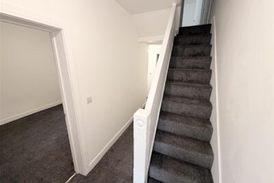 house - terraced for rent pentreguinea road