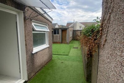 house - terraced for rent queen street