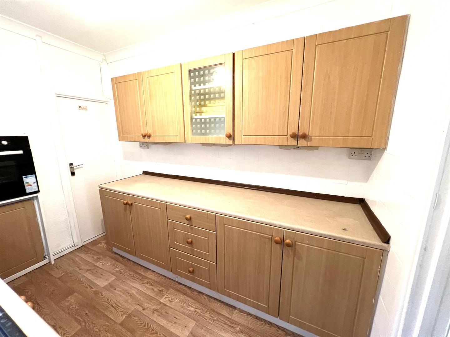 house for rent queen street