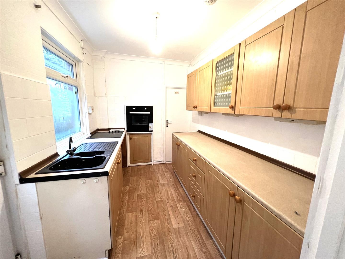 house for rent queen street