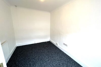 house for rent queen street