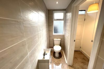 house - terraced for rent ashfield road