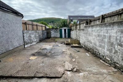 house - terraced for rent brithweunydd road