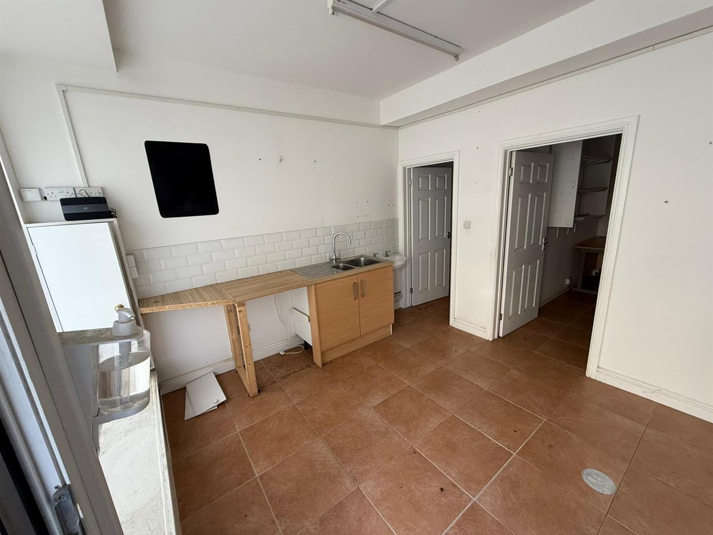 commercial for rent bethcar street