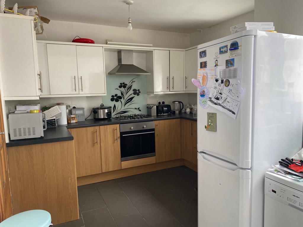 house for rent llwynmadoc street