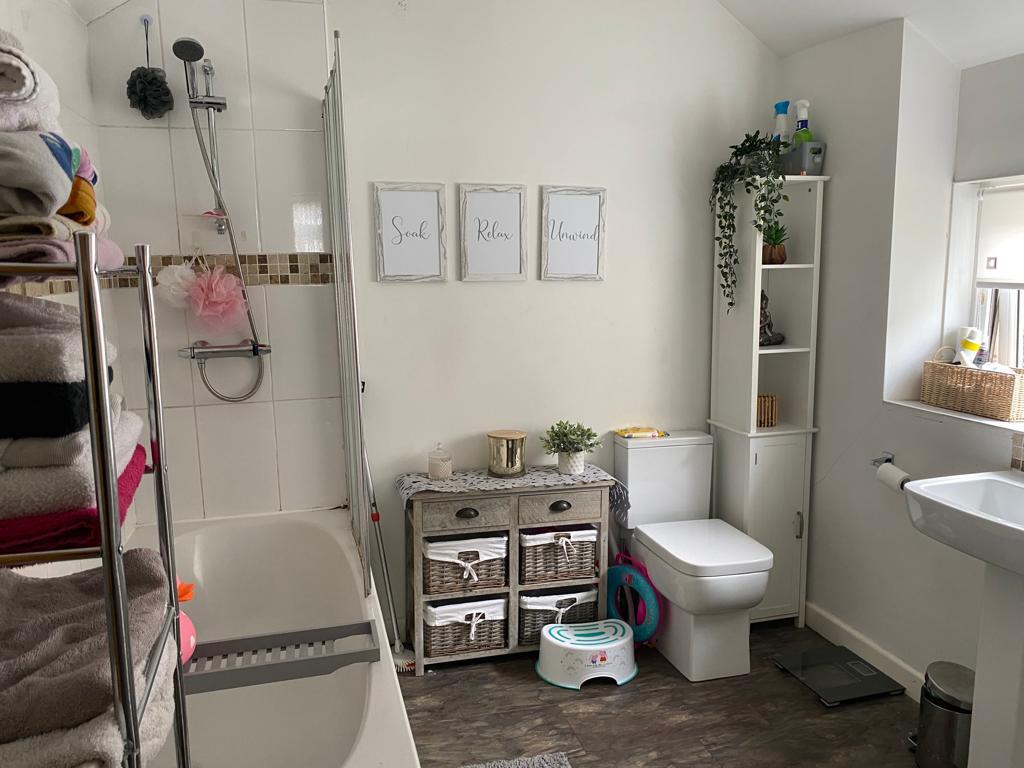 house for rent llwynmadoc street