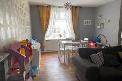 house for rent llwynmadoc street