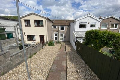 house - terraced for rent old park terrace