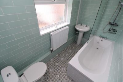 house - terraced for rent thurston road