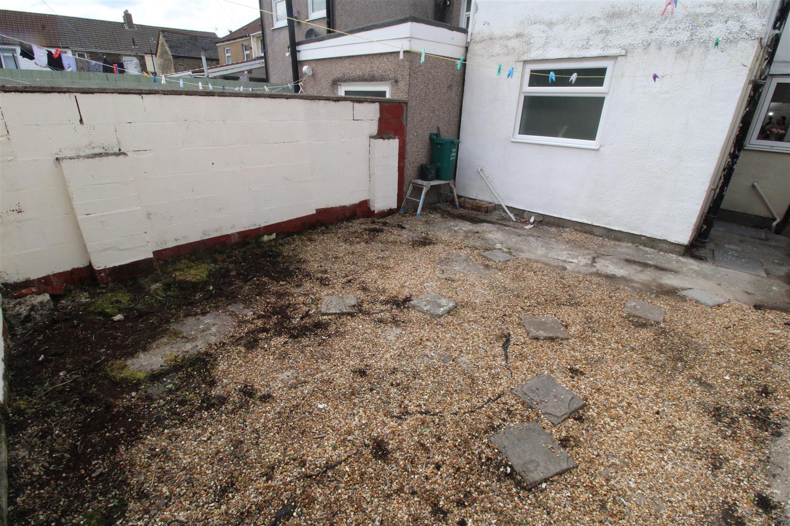 house - terraced for rent thurston road