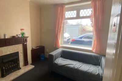 house - end terrace for rent collins terrace