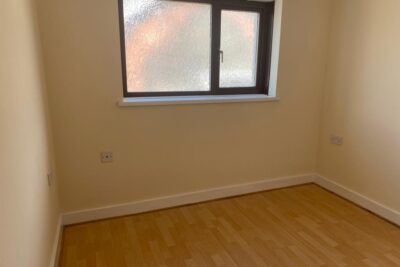 house - terraced for rent middle street