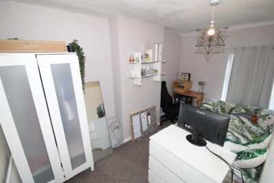 room for rent king street