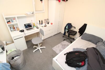 room for rent hilda street