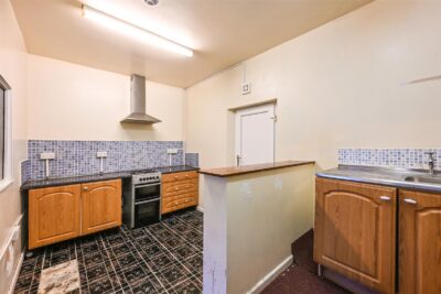 house - terraced for sale jersey road