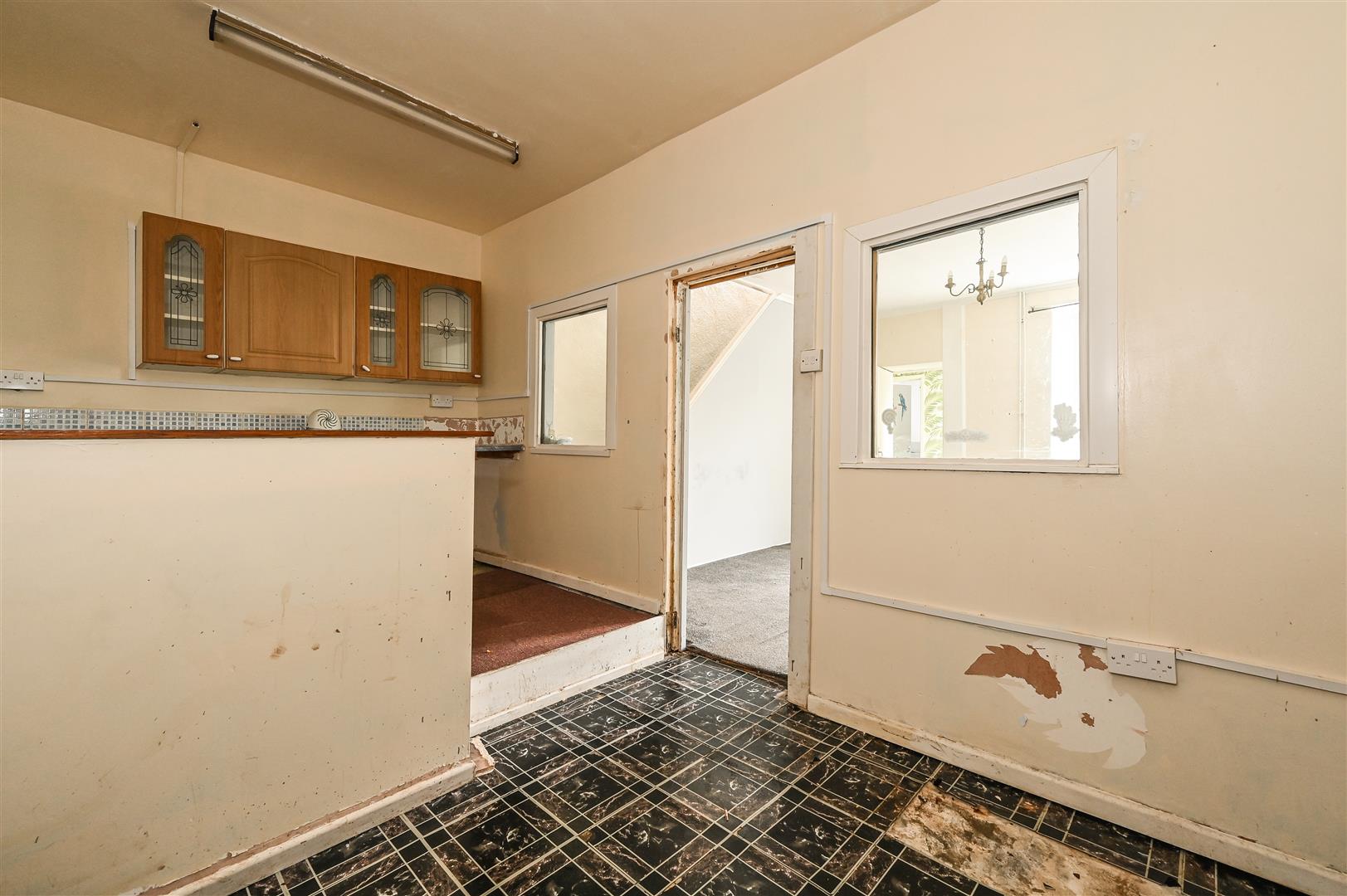 house - terraced for sale jersey road