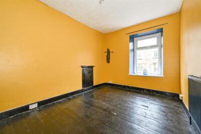 house - terraced for sale jersey road