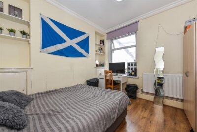 house - terraced for sale queen street