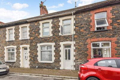 house - terraced for sale queen street