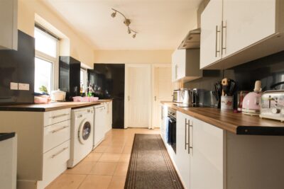 house - terraced for sale queen street