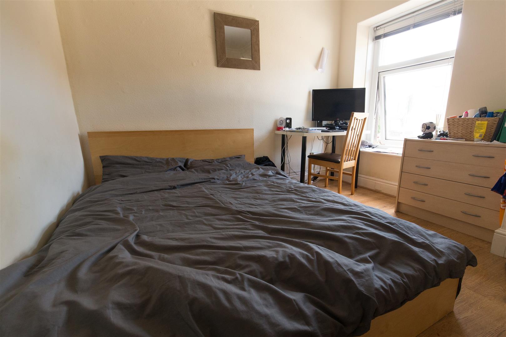 house - terraced for sale queen street