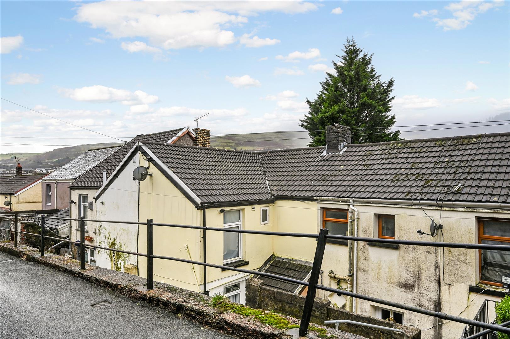 house - terraced for sale rhys street
