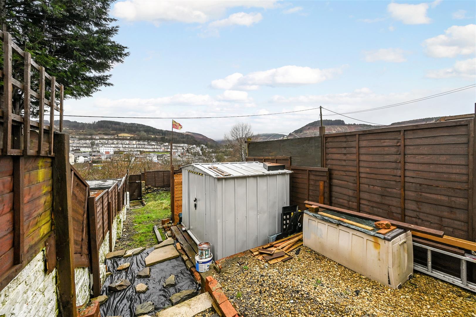house - terraced for sale rhys street