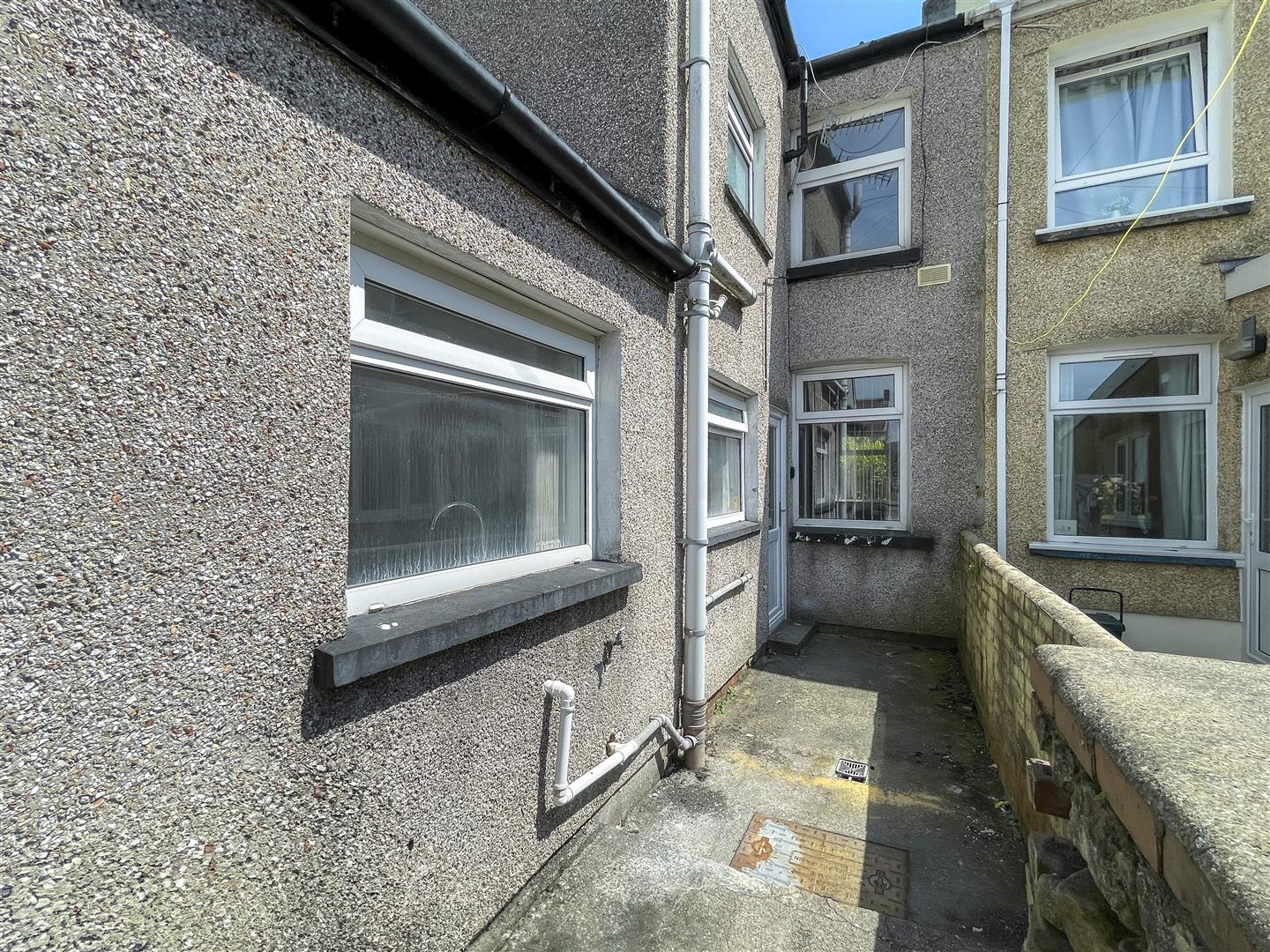 house - end terrace for sale mill terrace