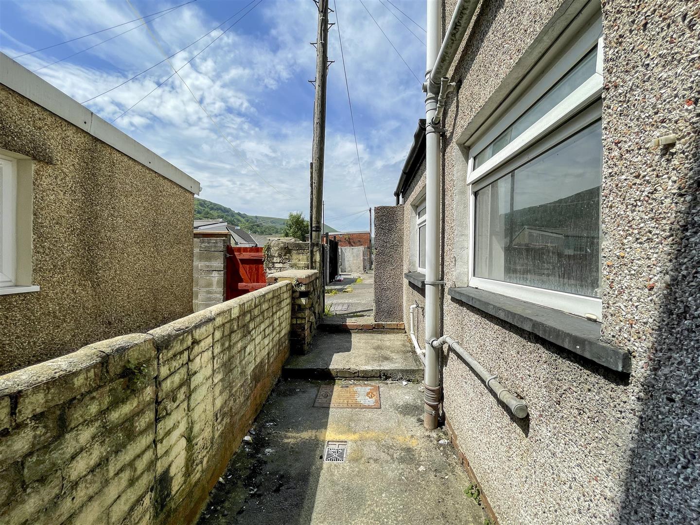 house - end terrace for sale mill terrace