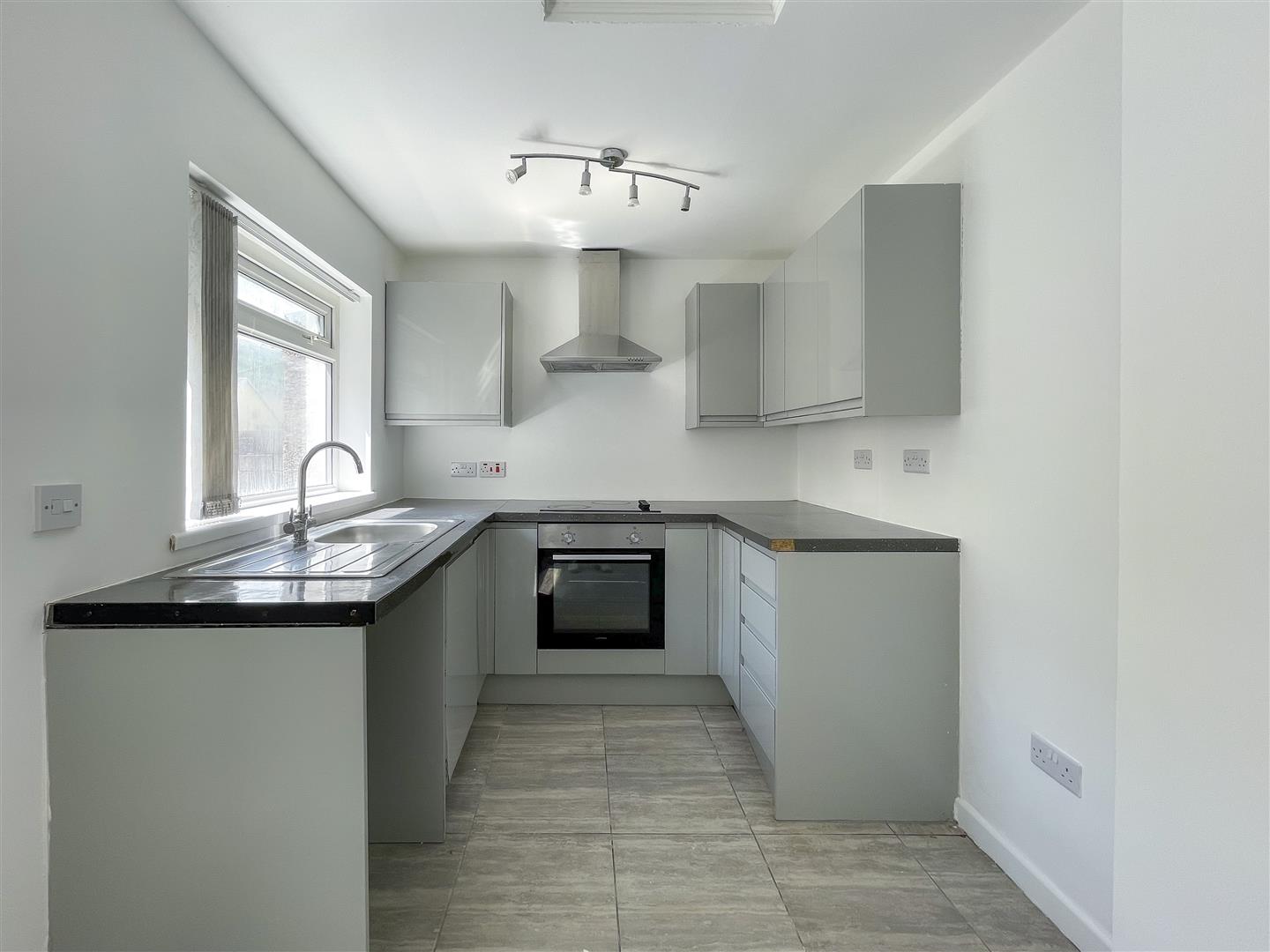 house - end terrace for sale mill terrace