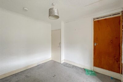 house - end terrace for sale penydre