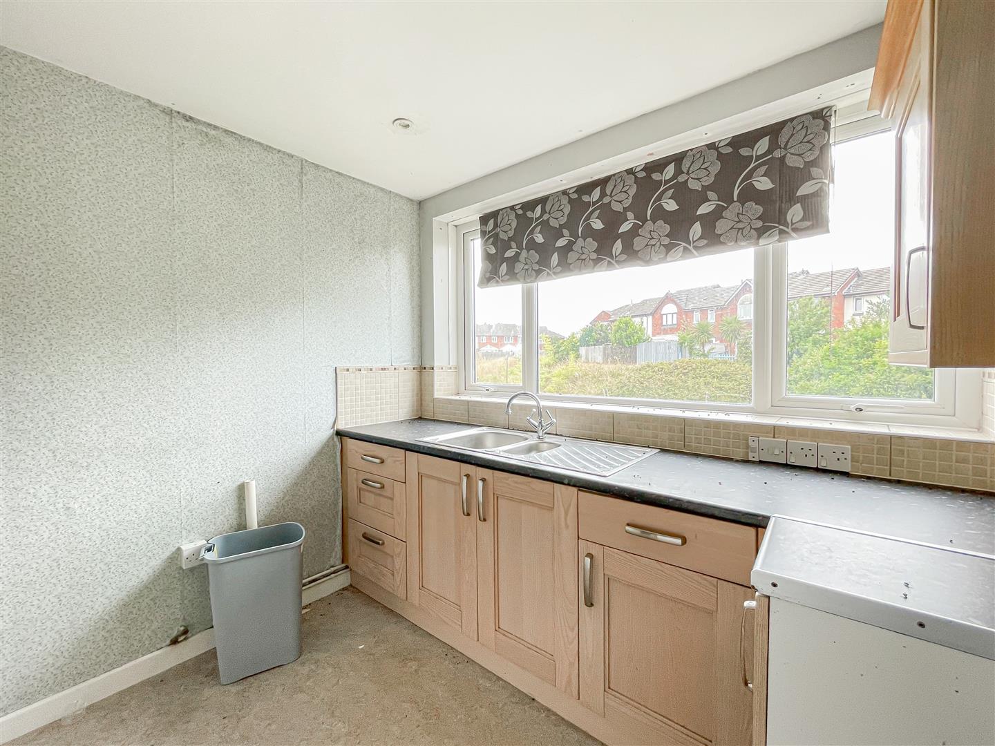 house - end terrace for sale penydre