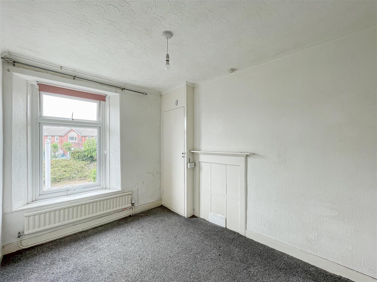 house - end terrace for sale penydre