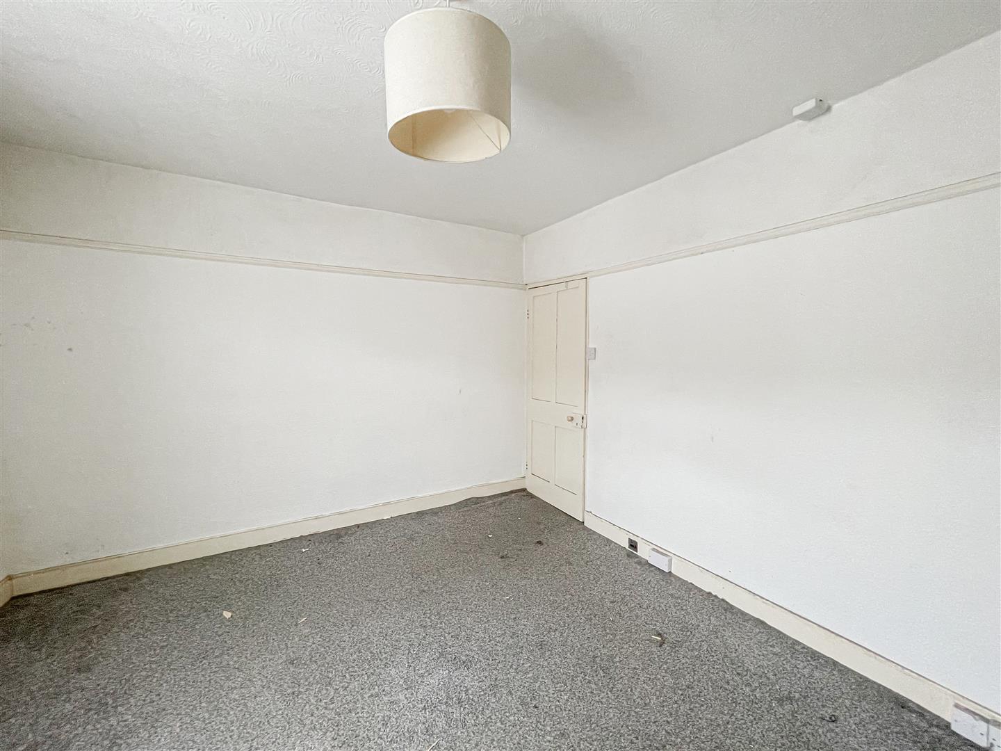 house - end terrace for sale penydre