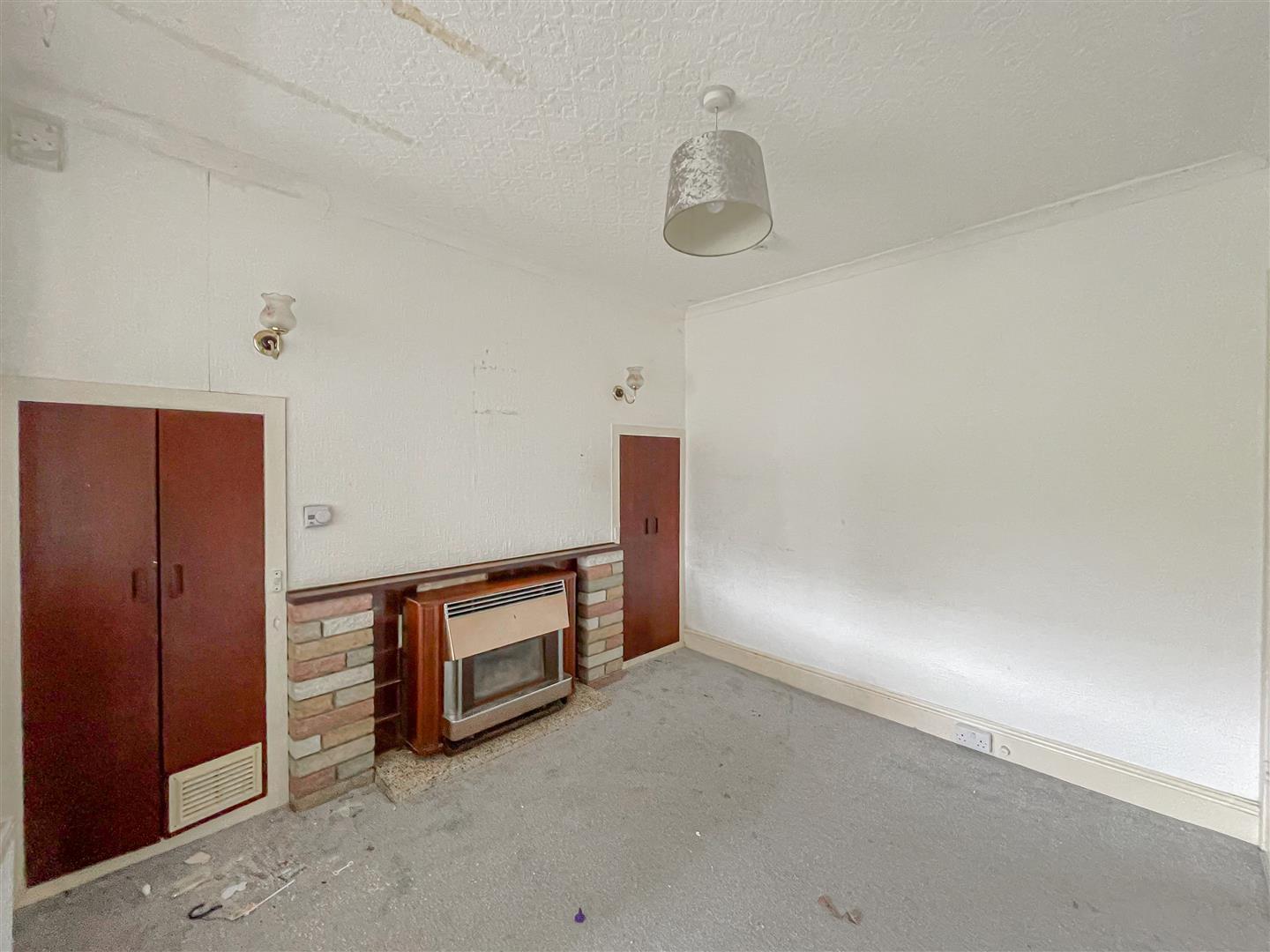 house - end terrace for sale penydre