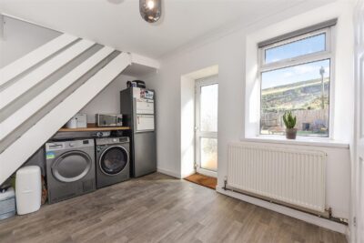 house - terraced for sale woodland road