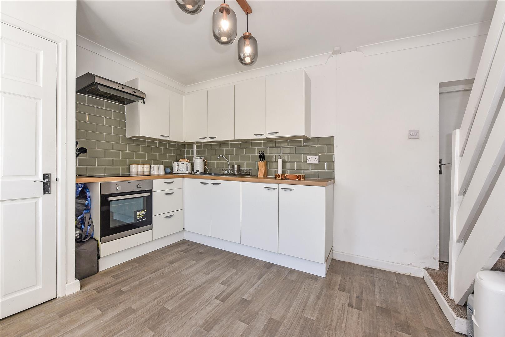 house - terraced for sale woodland road