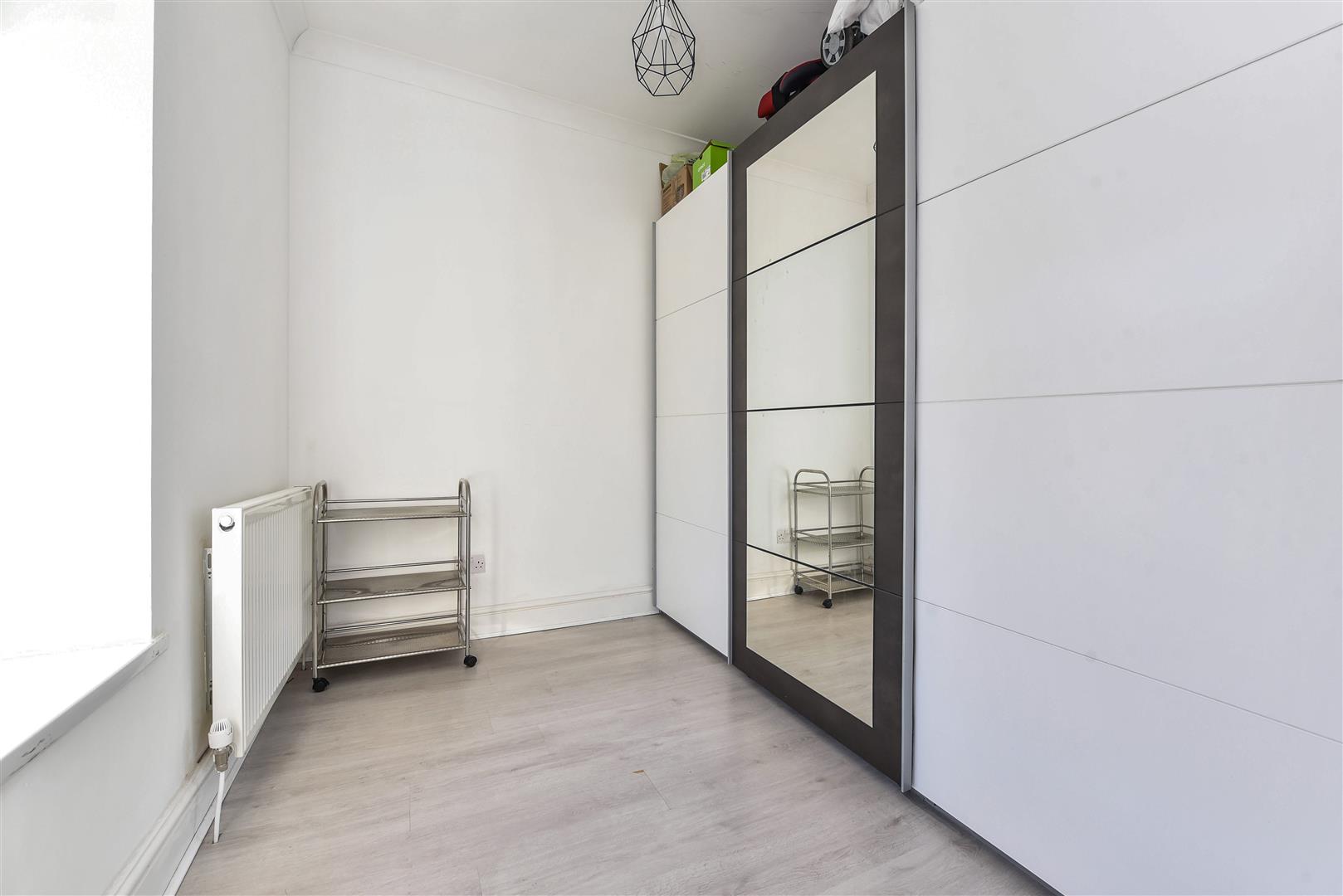 house - terraced for sale woodland road