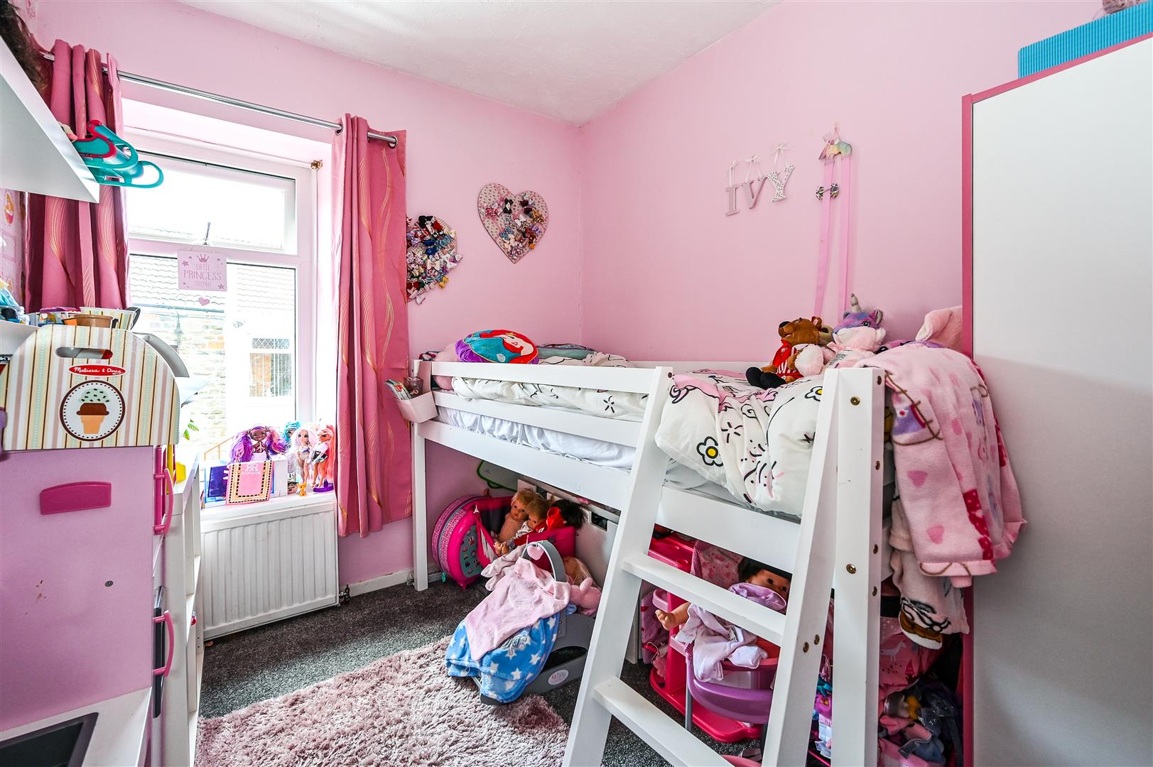 house - terraced for sale grover street