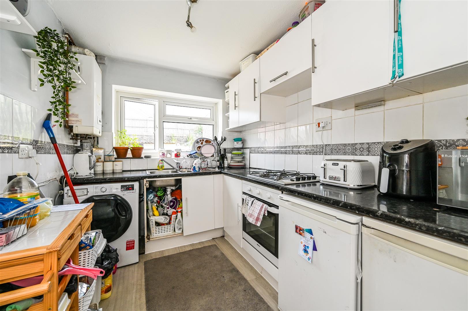 house - terraced for sale grover street