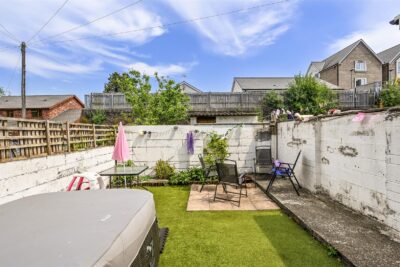 house - terraced for sale grover street
