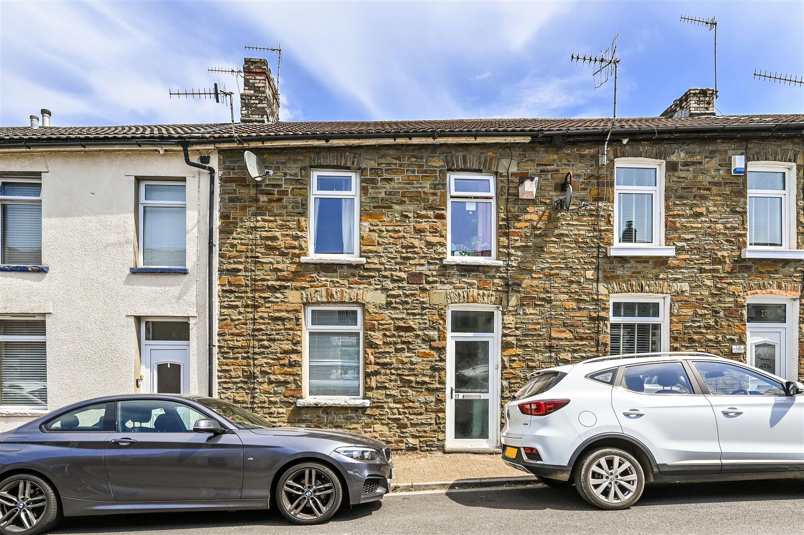 house - terraced for sale grover street