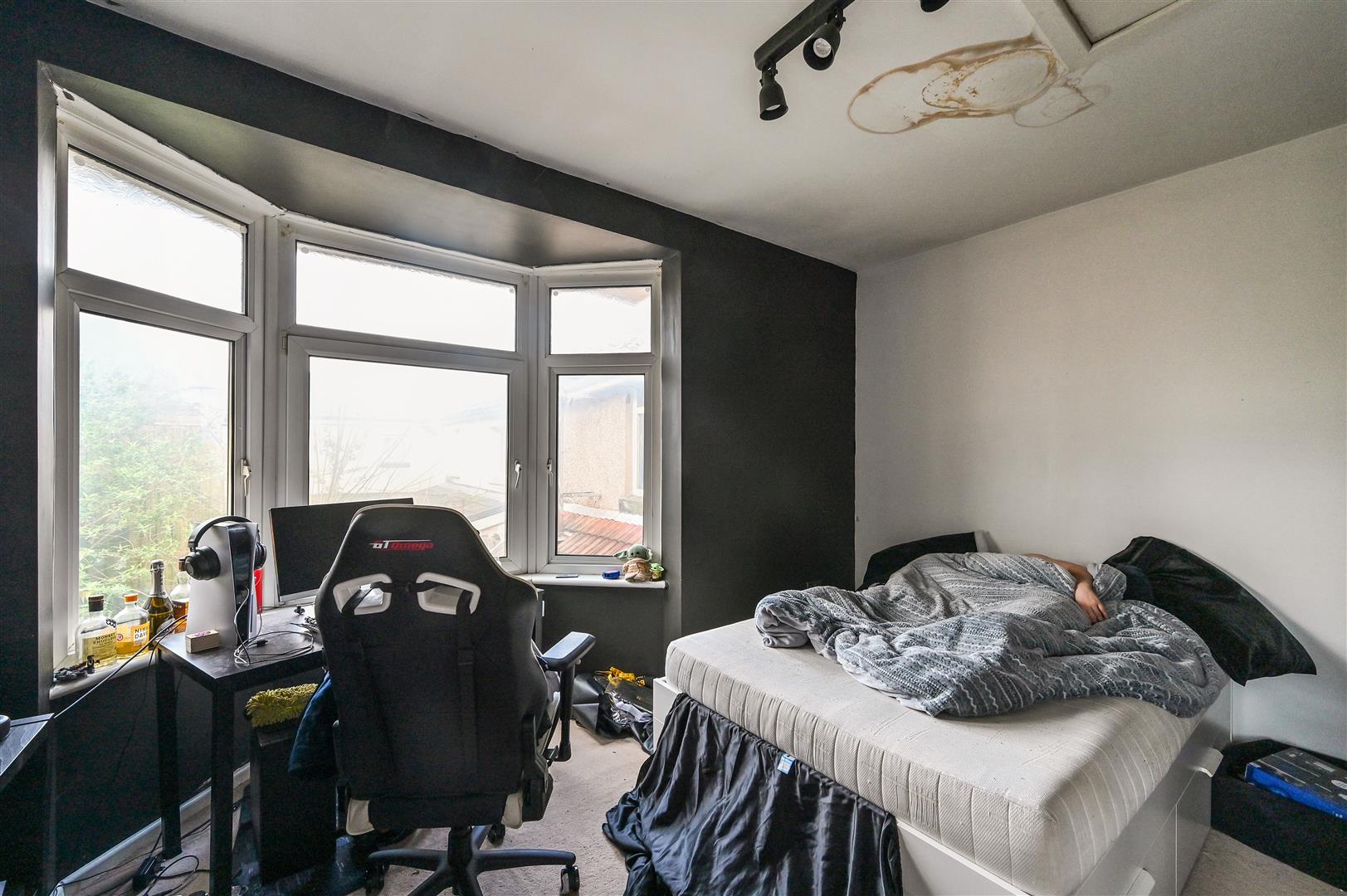 house for sale duffryn street