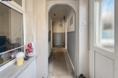 house for sale queen street