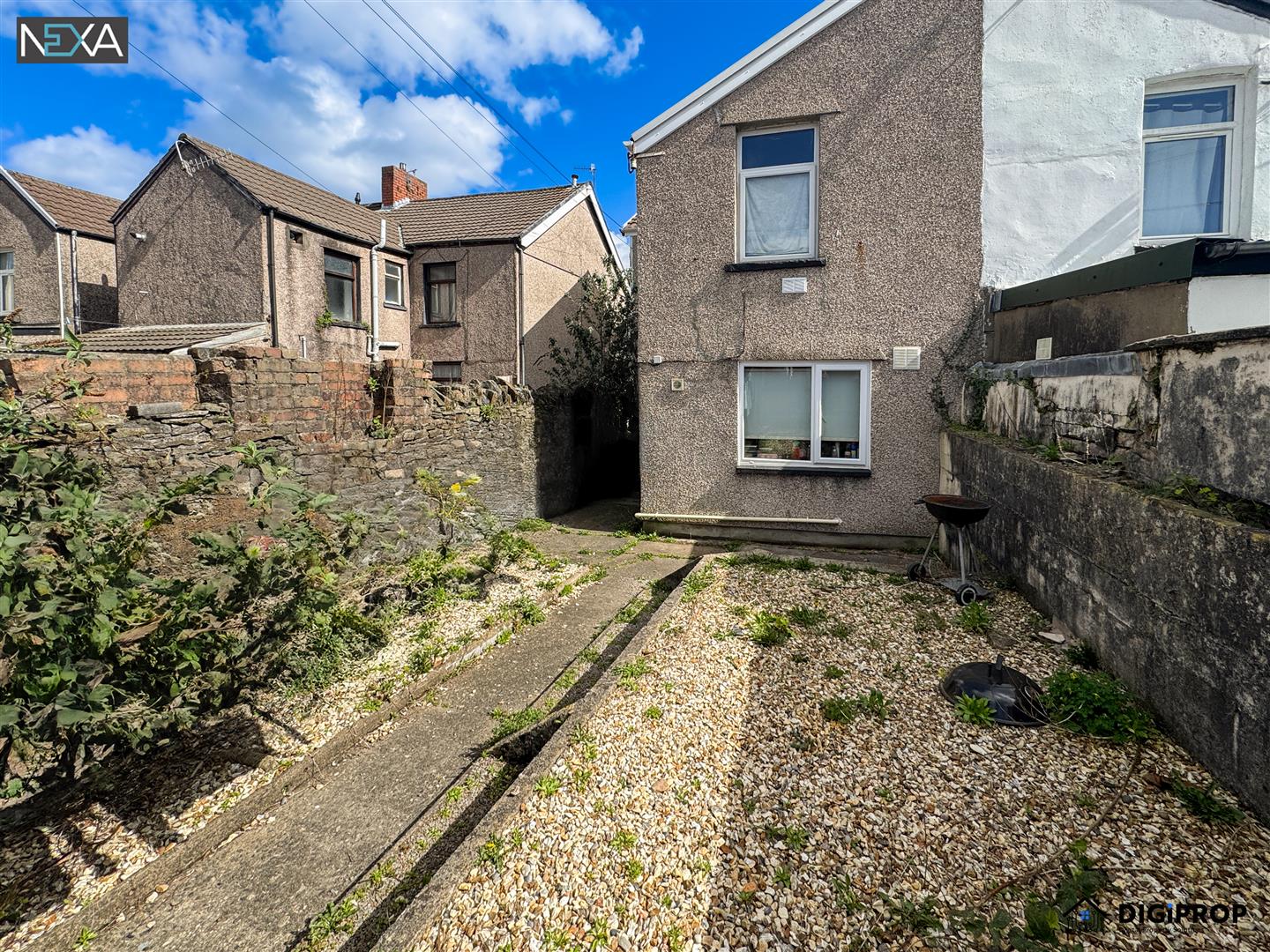 house for sale queen street