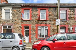 house - terraced for sale queen street