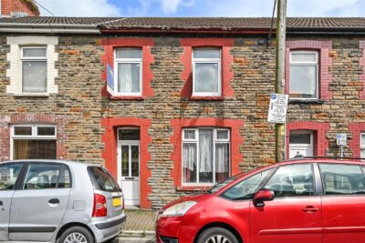 house - terraced for sale queen street