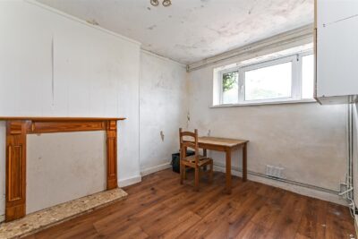 house - terraced for sale queen street