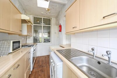 house - terraced for sale queen street