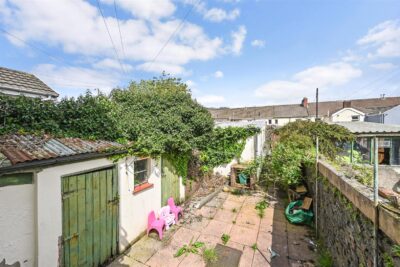 house - terraced for sale queen street